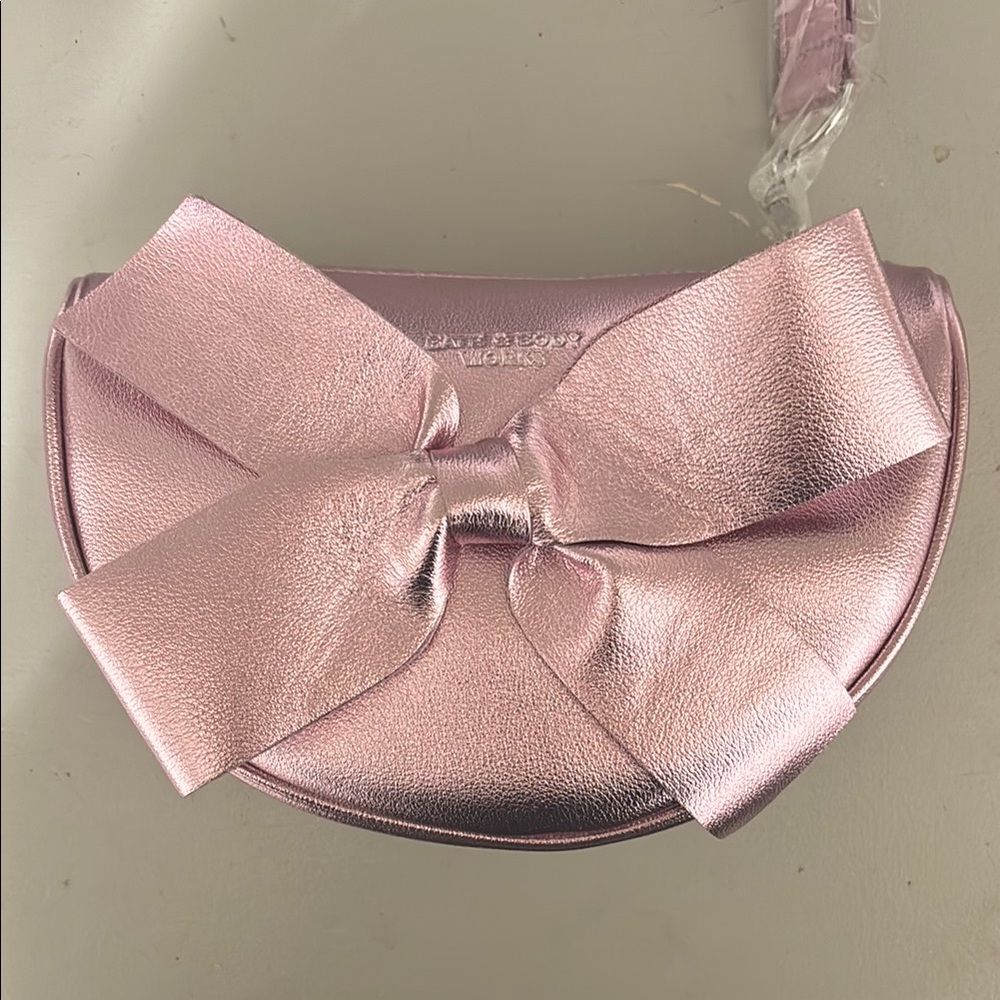 Bath & Body Works Metallic Pink Pouch